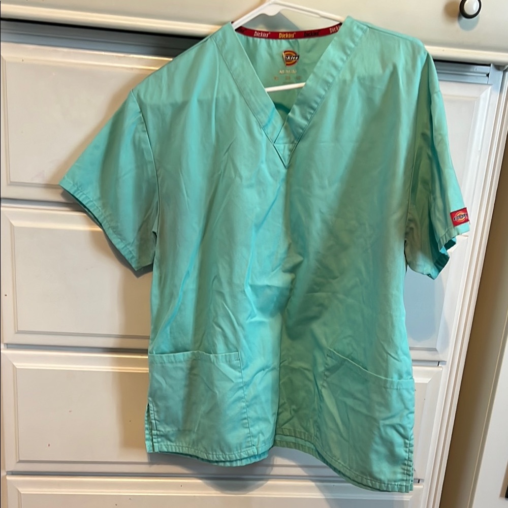 Dickies Scrub Top